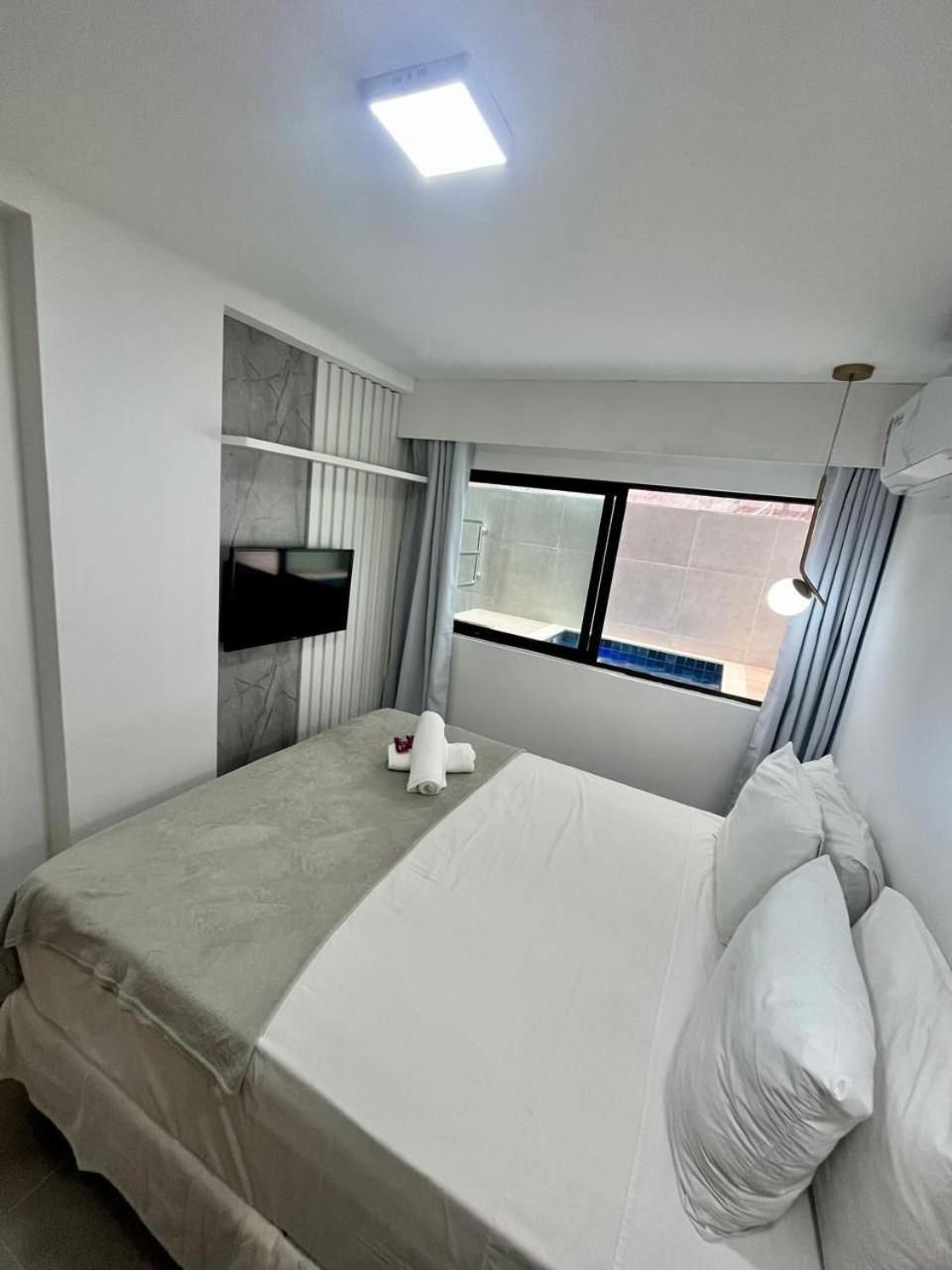 Porto 02 Flat Premium Com Piscina Privativa No Centro De Porto